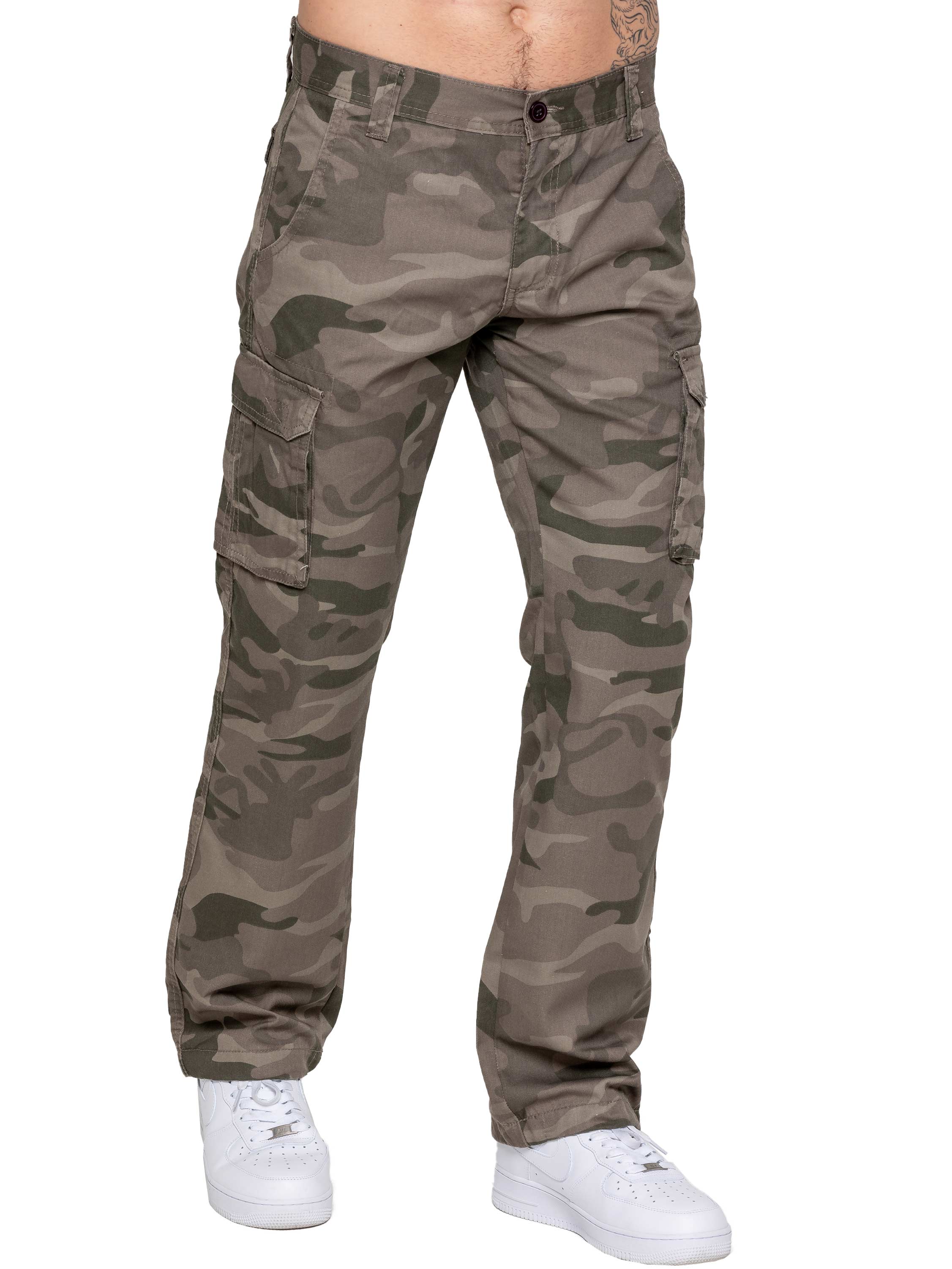 Kruze | Mens Cargo Camo Trousers - Image 21